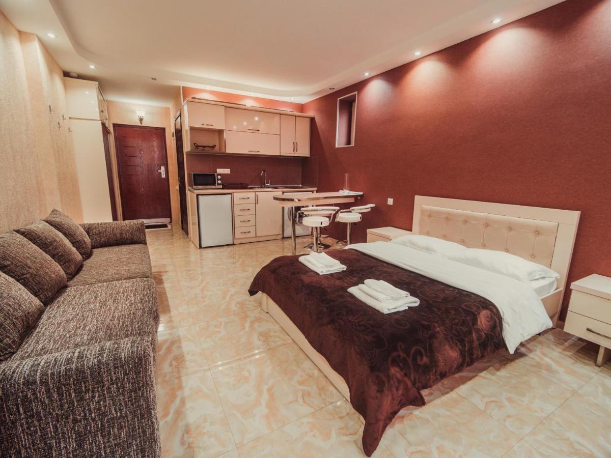 Apart Hotel Orbi Батуми Екстериор снимка