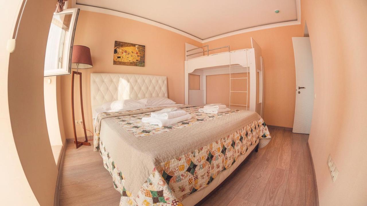 Apart Hotel Orbi Батуми Екстериор снимка