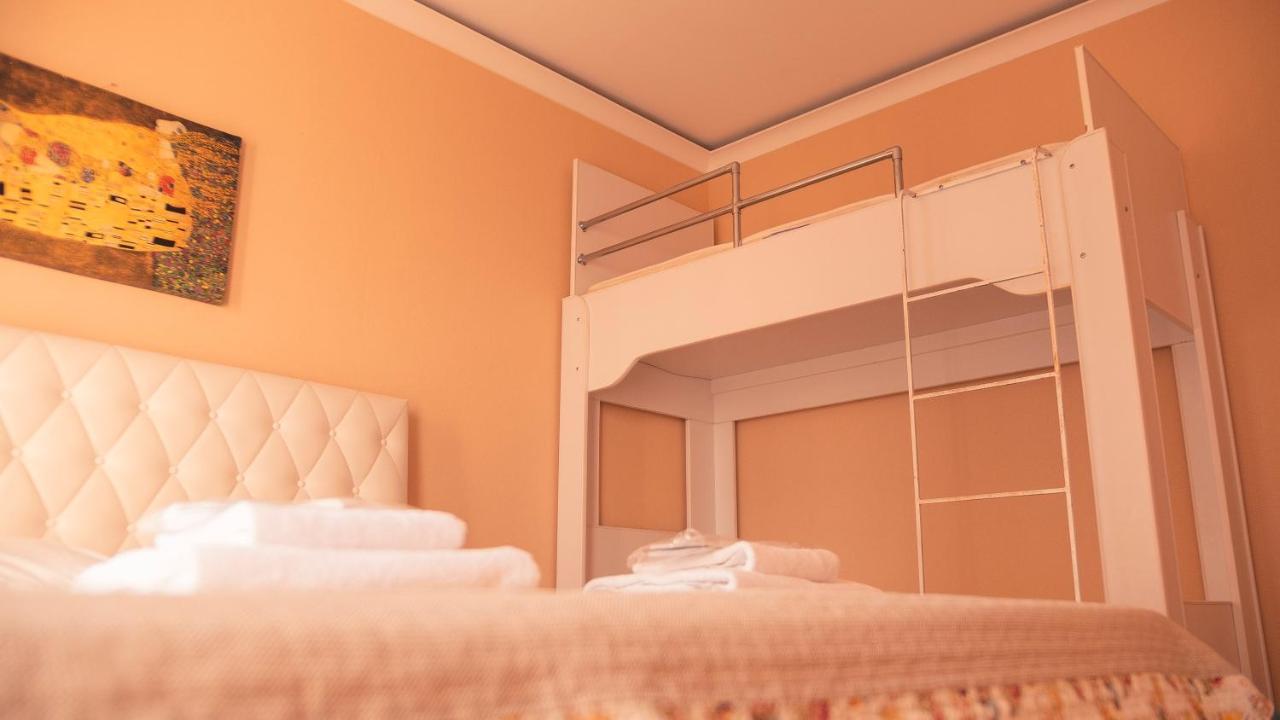 Apart Hotel Orbi Батуми Екстериор снимка